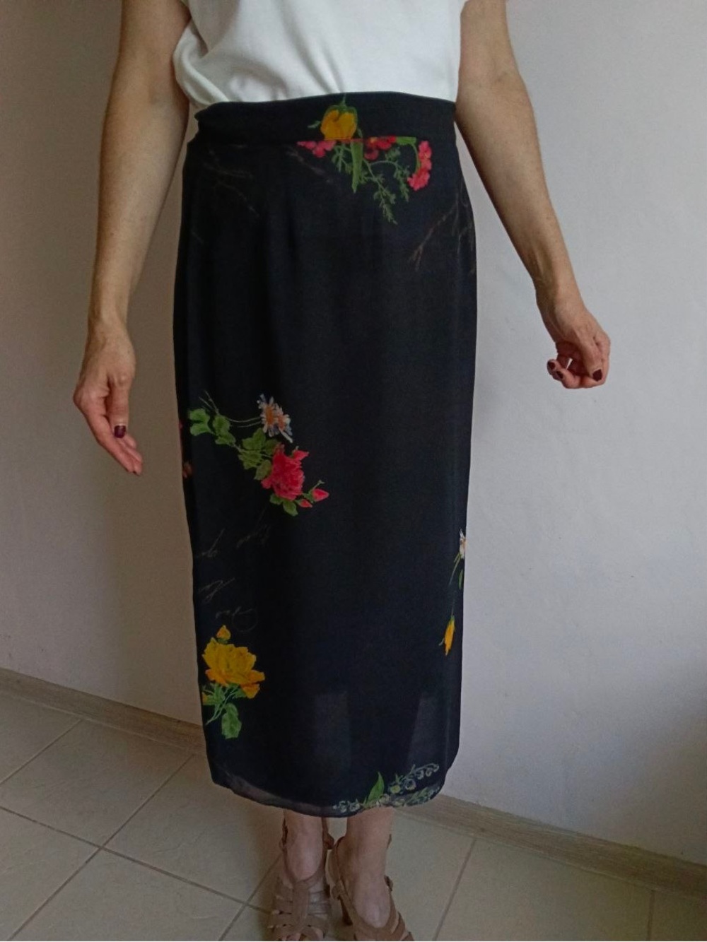 Mariella Burani vintage silk skirt